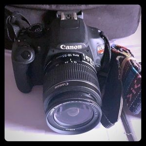 Canon T5 Rebel EOS DSLR w/ 18-55mm lens